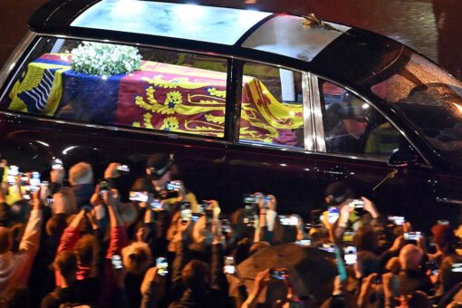 Photo Gallery: Queen Elizabeth’s Coffin Travels To London
