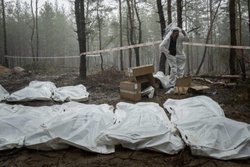Mass grave site with 1,100 bodies found in burn pits outside liberated Izyum