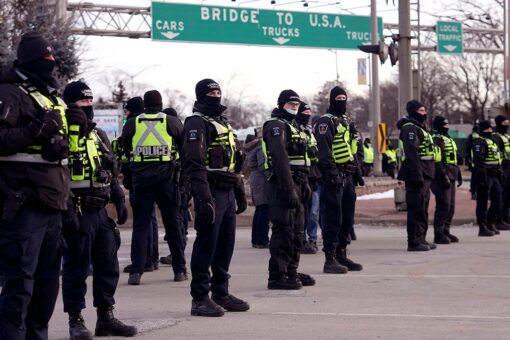 2 Canadian police officers slapped with misconduct charges after donating $50 or less to Freedom Convoy