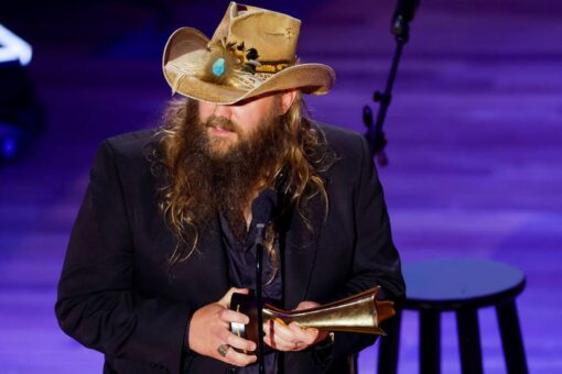 Chris Stapleton and country music’s biggest stars share special fan encounters and their best advice