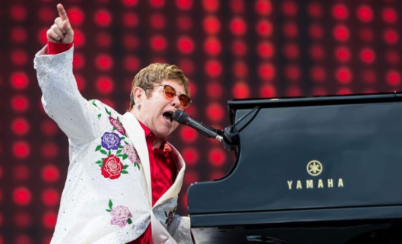 Elton John to put on White House concert
