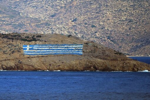 Greek authorities search for 6 migrants reported missing at sea