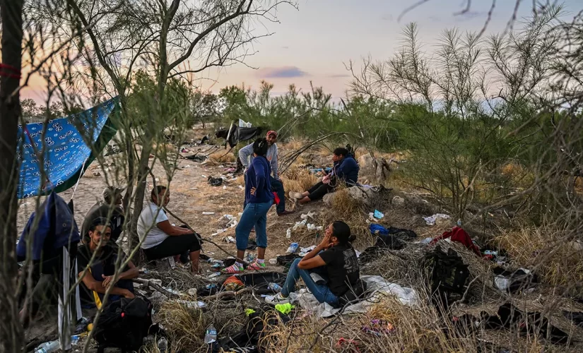 Southern border migrant encounters rose to over 200,000 in August, as numbers from Venezuela, Cuba spike