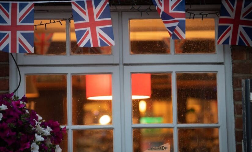 British pub owners facing murky future as energy prices skyrocket: ‘Soul destroying’