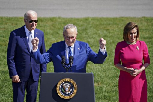 Senate passes short-term government funding bill to avert shutdown