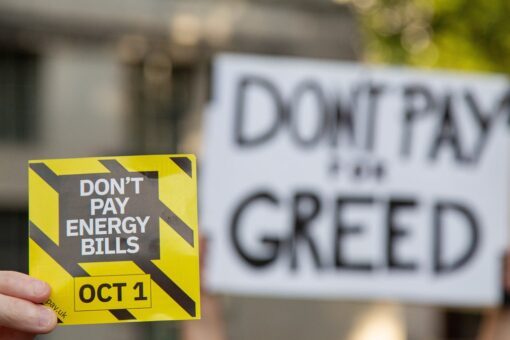 European governments, citizens gear up for worsening energy crisis