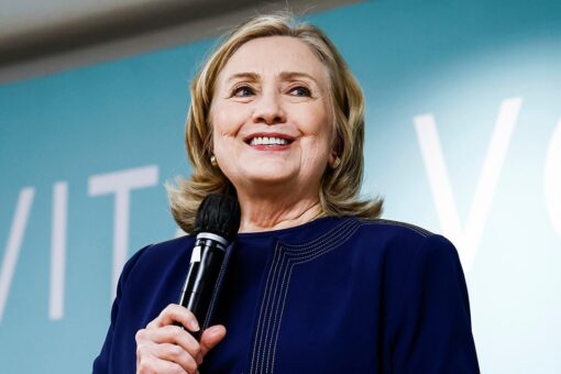 Former Hillary Clinton advisers, supporters agree that she should not run for president