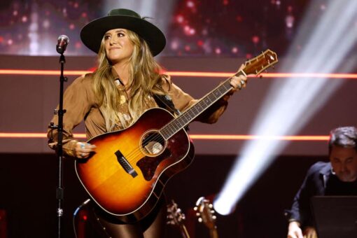Lainey Wilson leads CMA Awards nominations