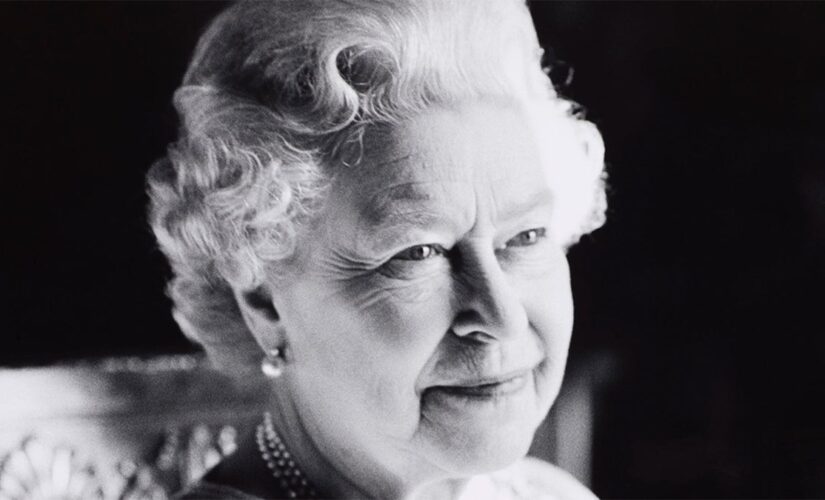 Queen Elizabeth II: The significance of the photo used by the royal family to announce her death