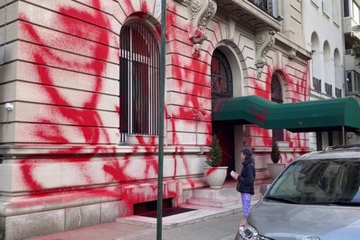 Russian embassy in NYC vandalized as Putin annexes Ukrainian territory