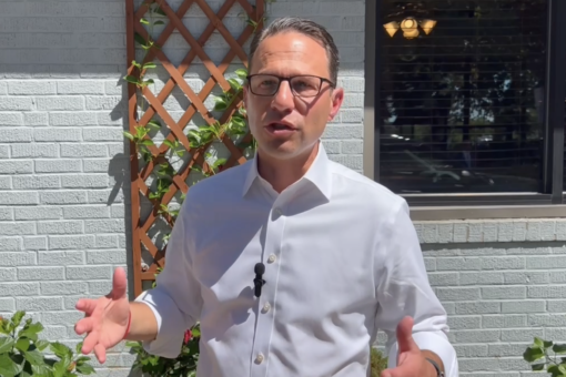Josh Shapiro bets tough message on crime, economy will outrun red wave in Pennsylvania
