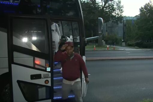 2 migrant buses arrive outside Vice President Kamala Harris’ Naval Observatory residence in DC