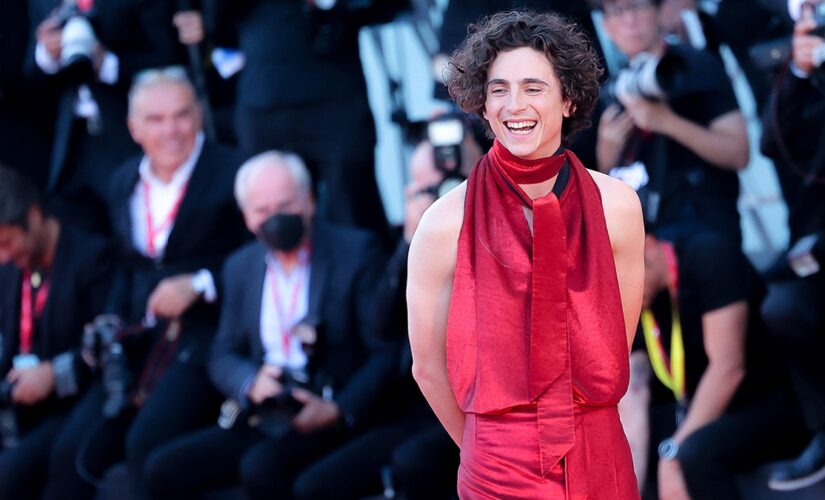 Timoth?e Chalamet talks negative side effects of social media: ‘It’s hard to be alive now’