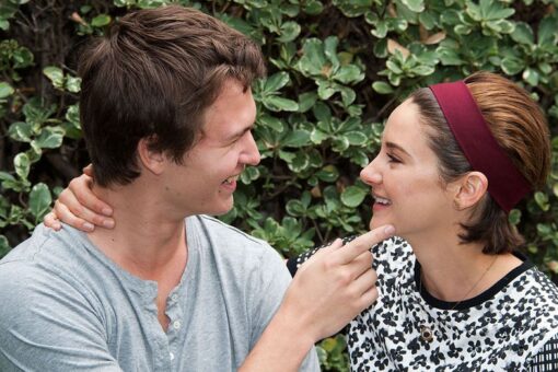 Shailene Woodley and Ansel Elgort reunite and recreate iconic ‘Dirty Dancing’ lift