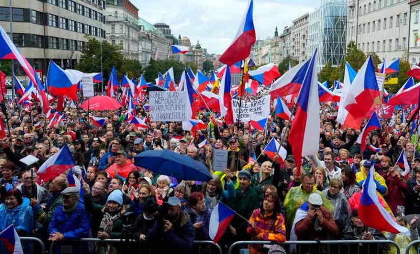 Protest against Czech government’s handling of the energy crisis erupt in capital