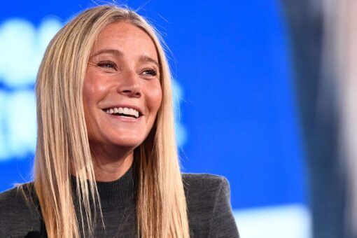 Gwyneth Paltrow posts bikini pic ahead of 50th birthday, embraces ‘wrinkles’