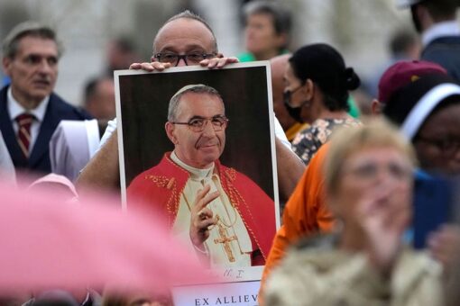 John Paul I, briefly serving, ‘smiling’ pope, is beatified