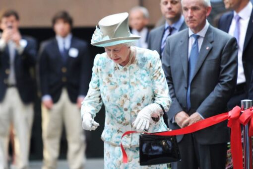 Queen Elizabeth’s many tributes to 9/11 victims included 2010 trip to New York City’s Ground Zero
