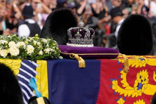 Queen Elizabeth II’s coffin lying in state at Westminster: What to know