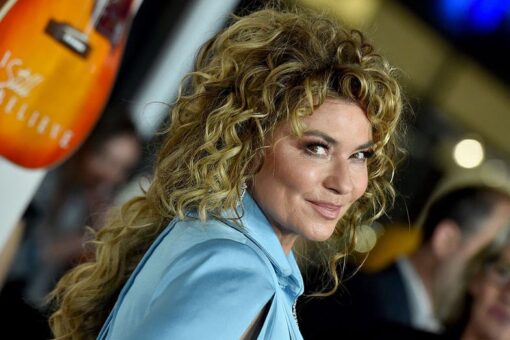 Shania Twain says a dinner with Oprah Winfrey ‘all went sour’ over the topic of religion: ‘No room for debate’