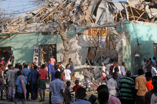 Al-Shabab extremists kill at least 20 travelers in Somalia