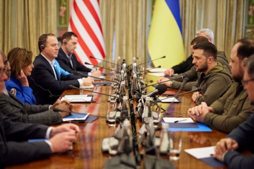 Bipartisan lawmakers meet with Zelenskyy in Ukraine