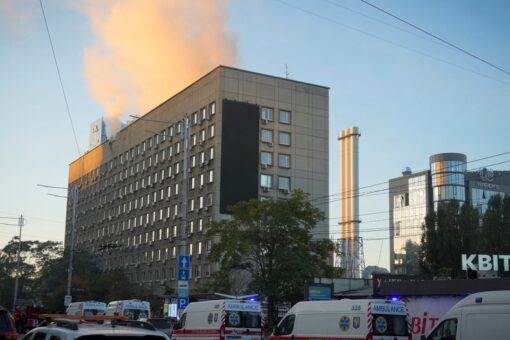 Kyiv rocked by explosions a week after Russian strikes across Ukraine