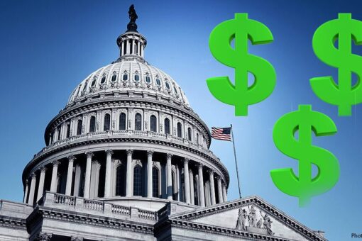 Nearly a dozen of the most vulnerable 2022 midterm candidates face scrutiny over stock trading law violations