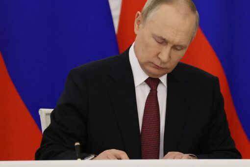 Putin signs laws annexing 4 Ukrainian regions of Donetsk, Luhansk, Kherson and Zaporizhzhia