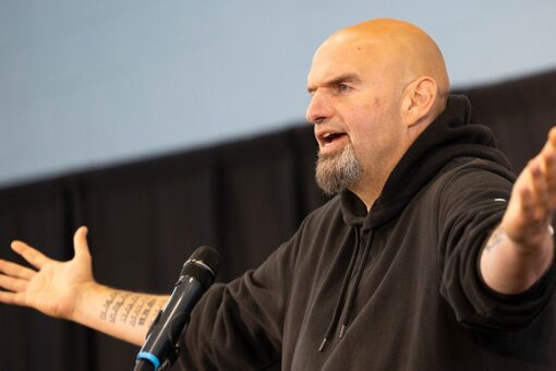 Fetterman holds campaign event with another Soros-backed DA amid increased scrutiny on crime record