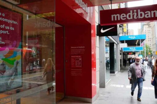 Cybercriminal holding customers data from Australian health insurer for ransom