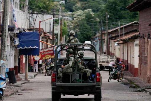 Mexico’s Congress approves reform that allows armed forces to continue performing police work
