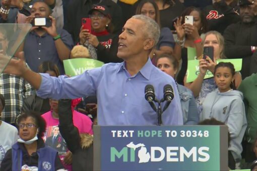 Obama interrupted by protester during Michigan rally: ‘Come on’
