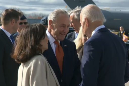 Schumer, on hot mic, admits to Biden that Fetterman hurt his chances in Oz debate