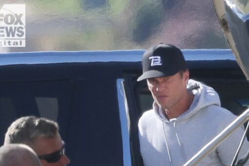 Flying solo: Tom Brady attends Robert Kraft’s wedding without Gisele, then alone to Pittsburgh for Bucs game