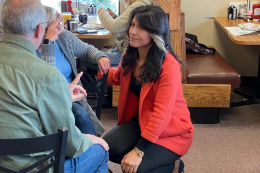 Tulsi Gabbard: Campaigning with Republican not a move towards joining GOP, says ‘I’m an independent’