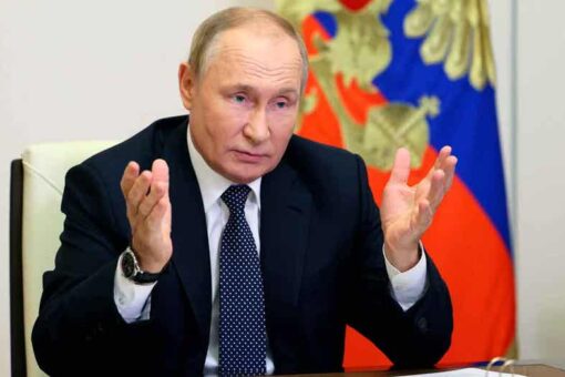 Russian President Vladimir Putin receives tractor from Belarus President Lukashenko for 70th birthday