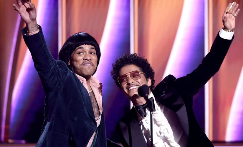 Bruno Mars takes Silk Sonic out of the running for 2023 Grammys consideration