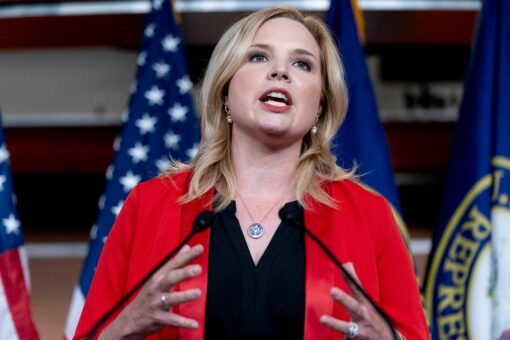 US Rep. Ashley Hinson, of IA, released from hospital after kidney infection