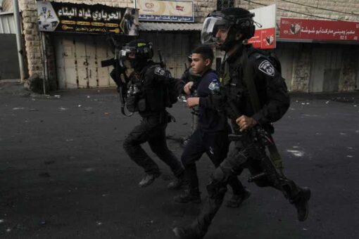 Israeli troops kill Palestinian teen in West Bank clashes