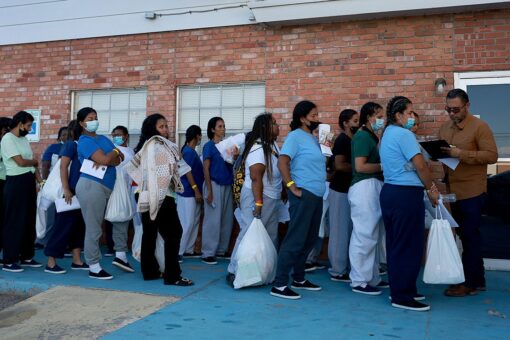 Nonprofit that backs defunding ICE to oversee DHS pilot program aiding illegal immigrants