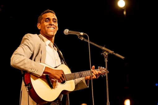 Haitian singer Mikaben dead at 41 after collapsing during a show in Paris