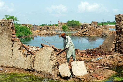 Pakistan out of money for flood recovery, urges aid from UN