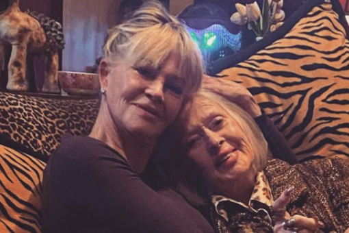 Melanie Griffith shares sweet photo with mother Tippi Hedren, 92: ‘Thankful that my Mom is still here with us’