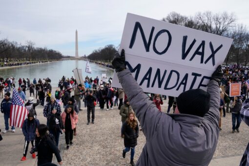 22 states ask feds to repeal COVID vaccine mandate for health care workers