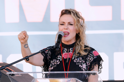 Alyssa Milano blasted by conservatives, Elon Musk after trading in Tesla for Volkswagen: ‘Founded by Nazis’