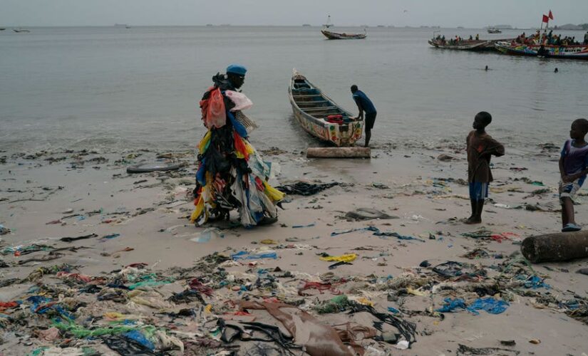 ‘Plastic Man’ has a mission: Cleaning up Senegal