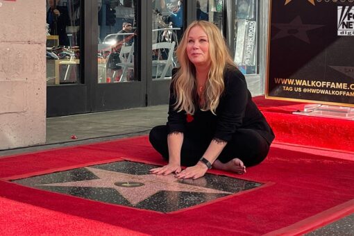 Christina Applegate tears up at Hollywood Walk of Fame ceremony in first public appearance since MS diagnosis