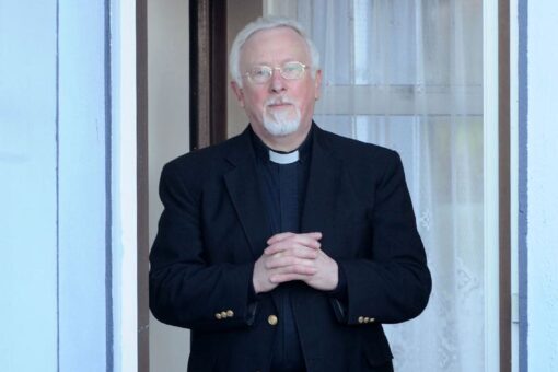 Priest defiant after bishop rebukes him for condemning ‘lunatic’ transgenderism in homily