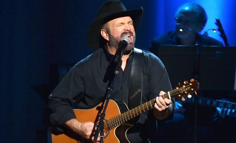 Garth Brooks announces new Las Vegas residency, ‘Garth Brooks/PLUS One’